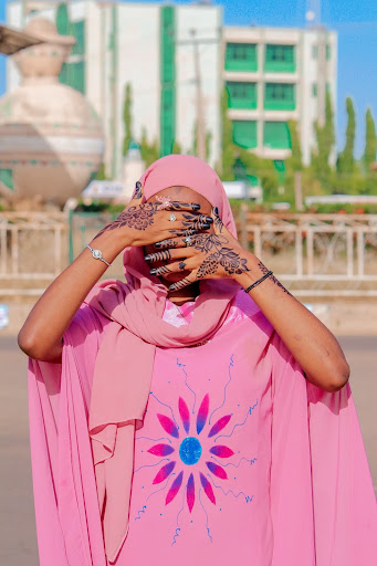 Henna as Heritage: The Living Art Form on the Streets