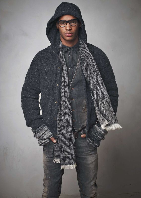 Sacha M’Baye (Senegal / West Africa)