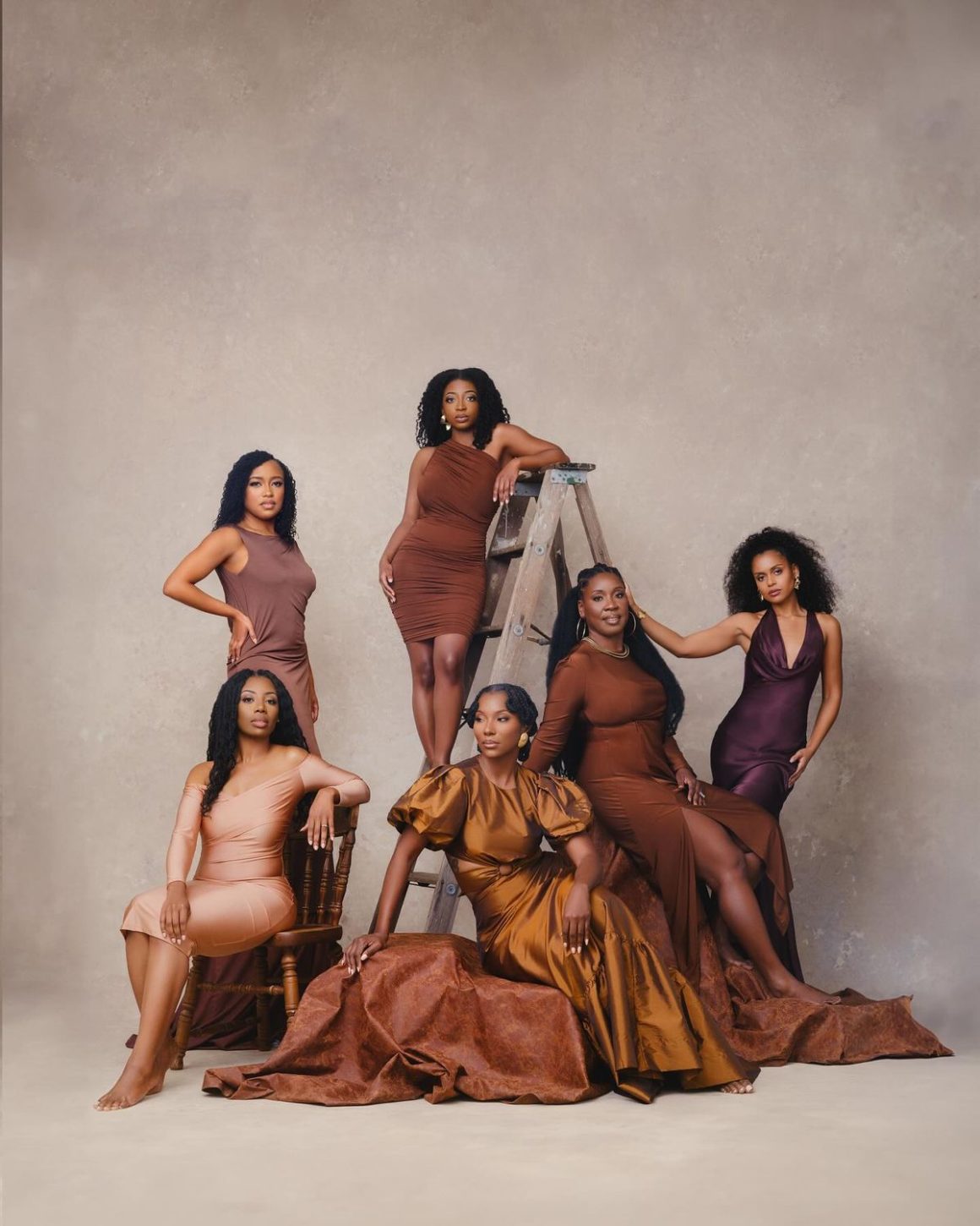 Elegance as Inheritance: How Women’s Fashion Carries Culture and Identity