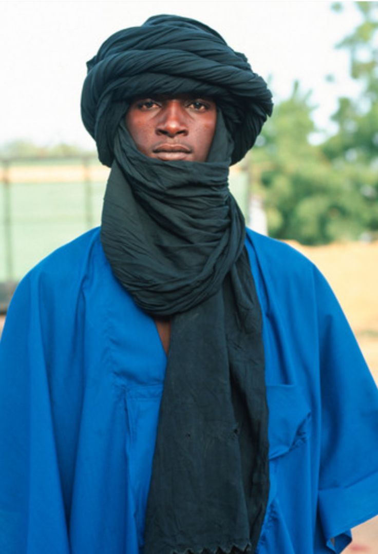 Robes of Respect: The Elegant Economy of Motion