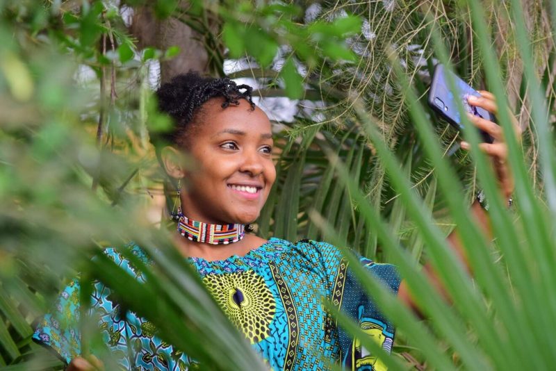  Elizabeth Wanjiru Wathuti, founder of the Green Generation Initiative, nurtures youth environmentalism in Kenya.