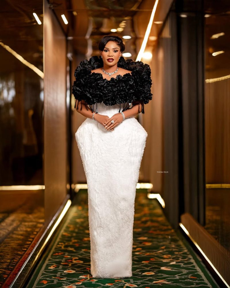 Iyabo Ojo—Monochrome Drama and Textural Precision