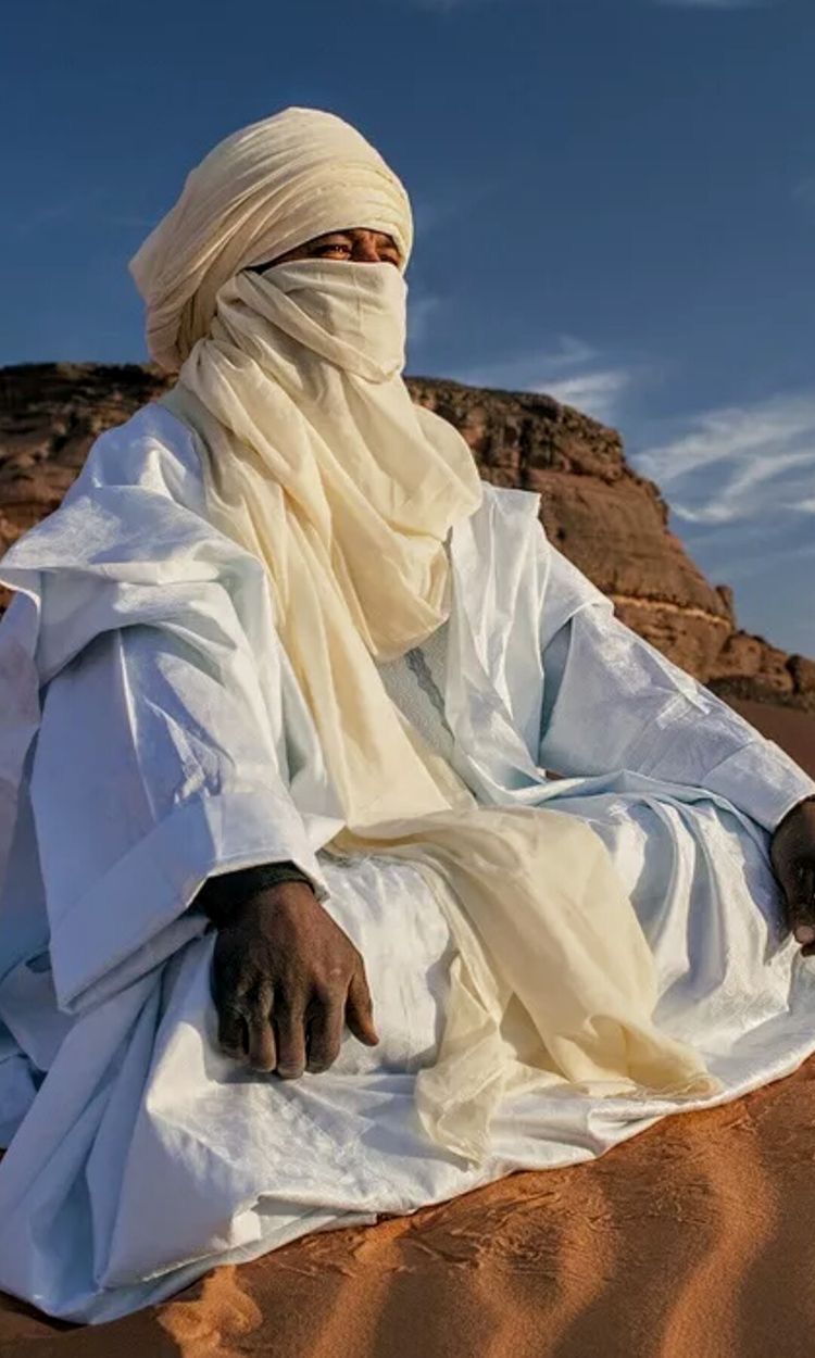 The Turban: From Arabian Desert to Sahelian Identity