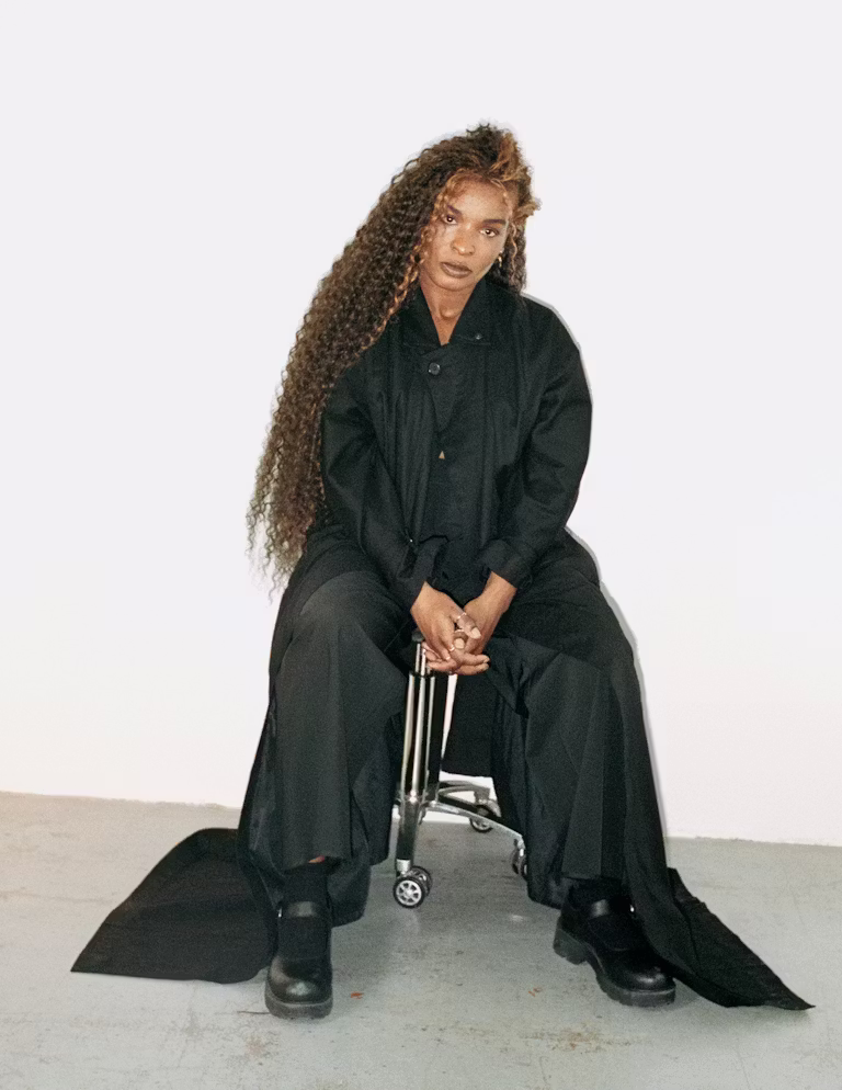 Torishéju Dumi — Form as Inquiry