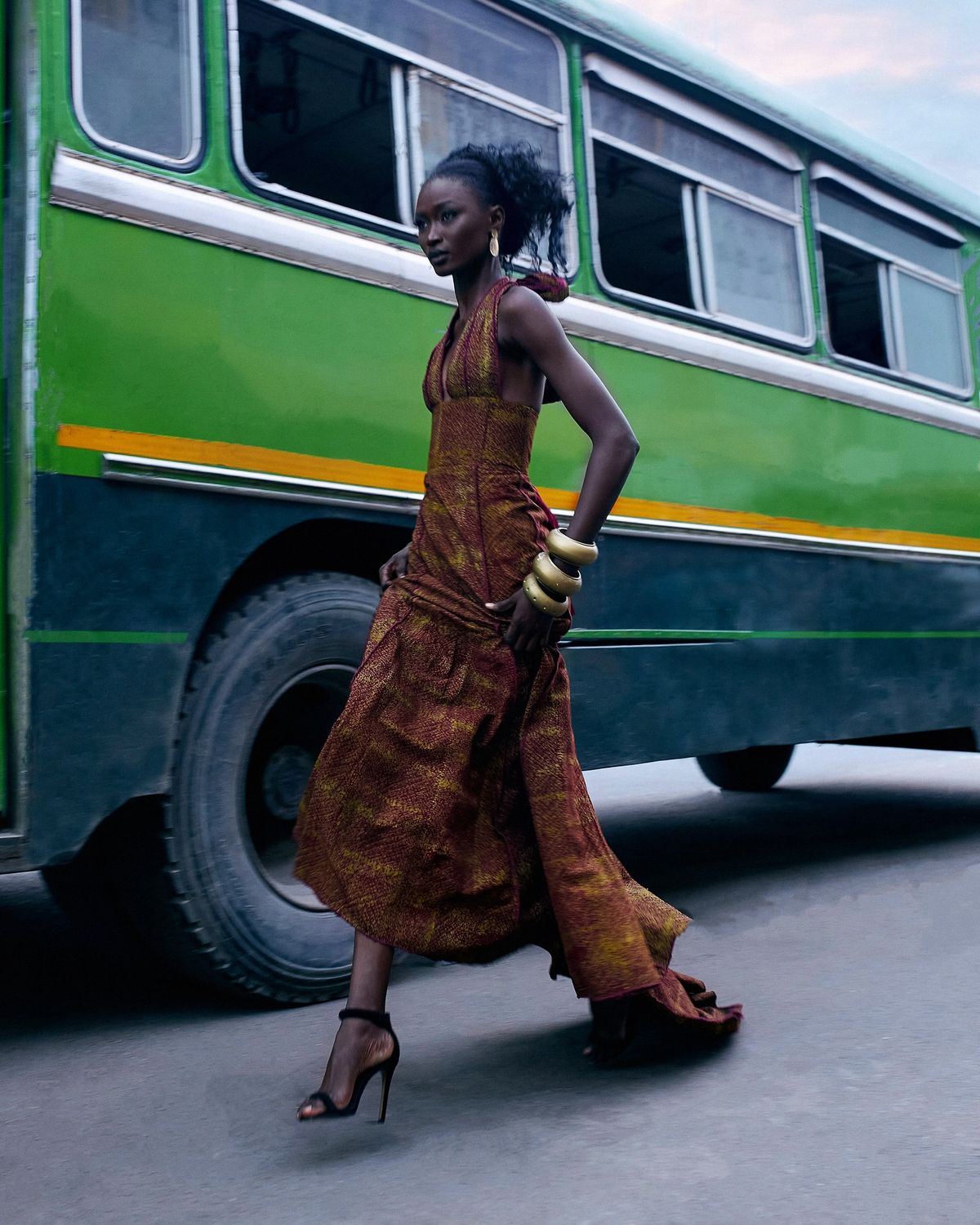 Fashion That Learns by Watching