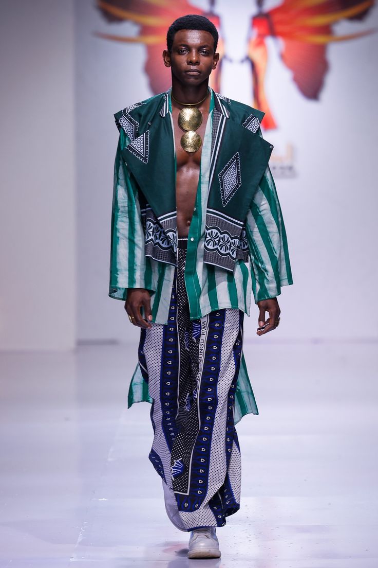 Fashion Shaped by Coast and Climate