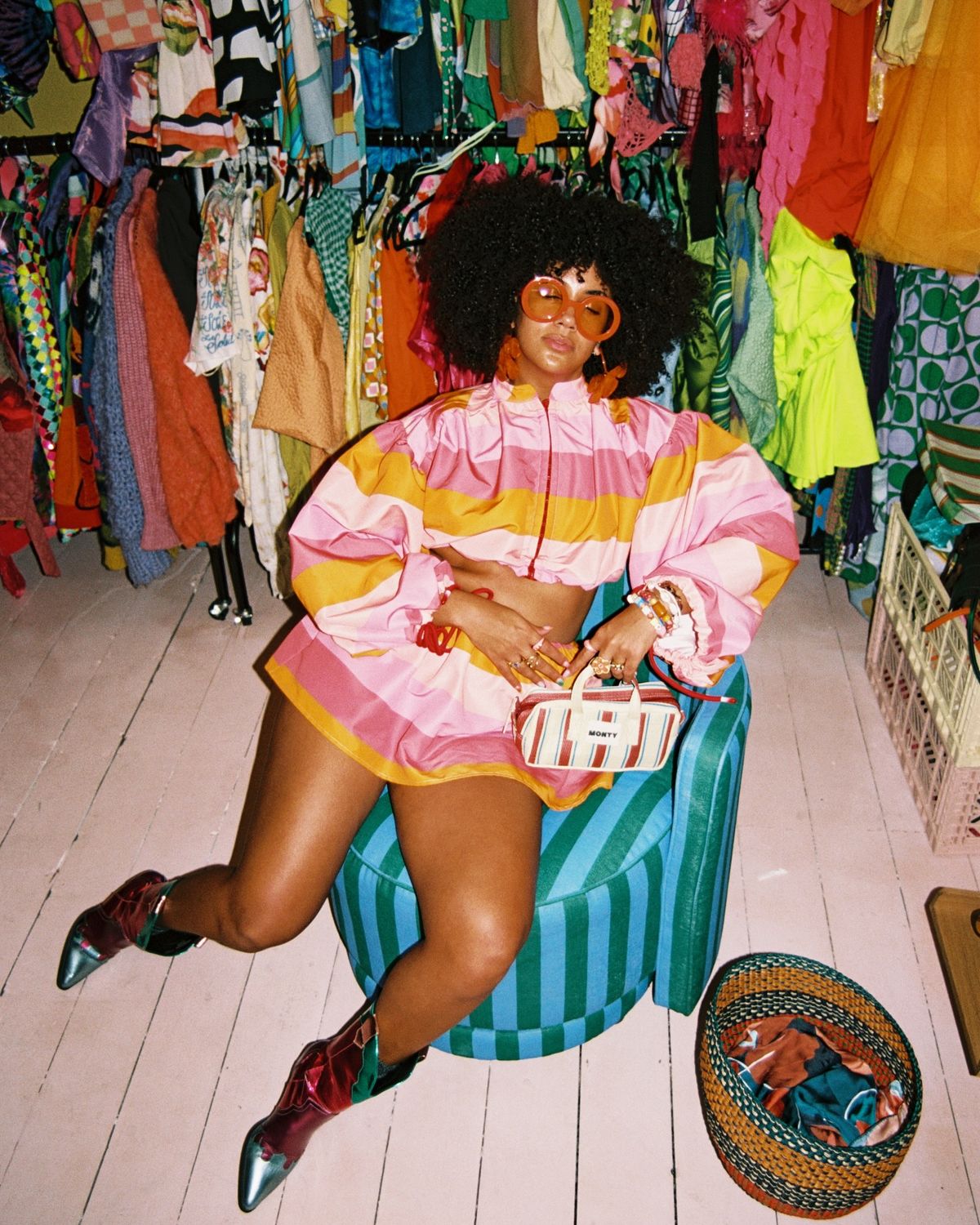 Identity and the Narrative Power of Clothing