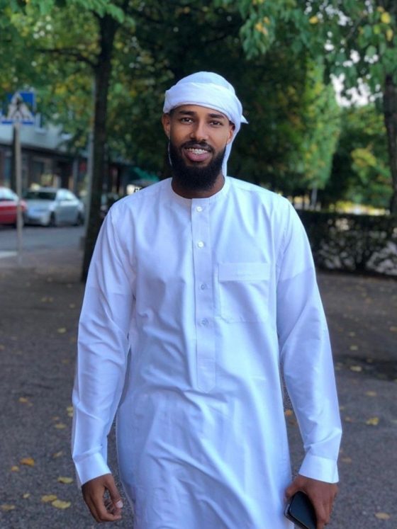 The Meaning of White: How Faith and Climate Shape Cultural Dress