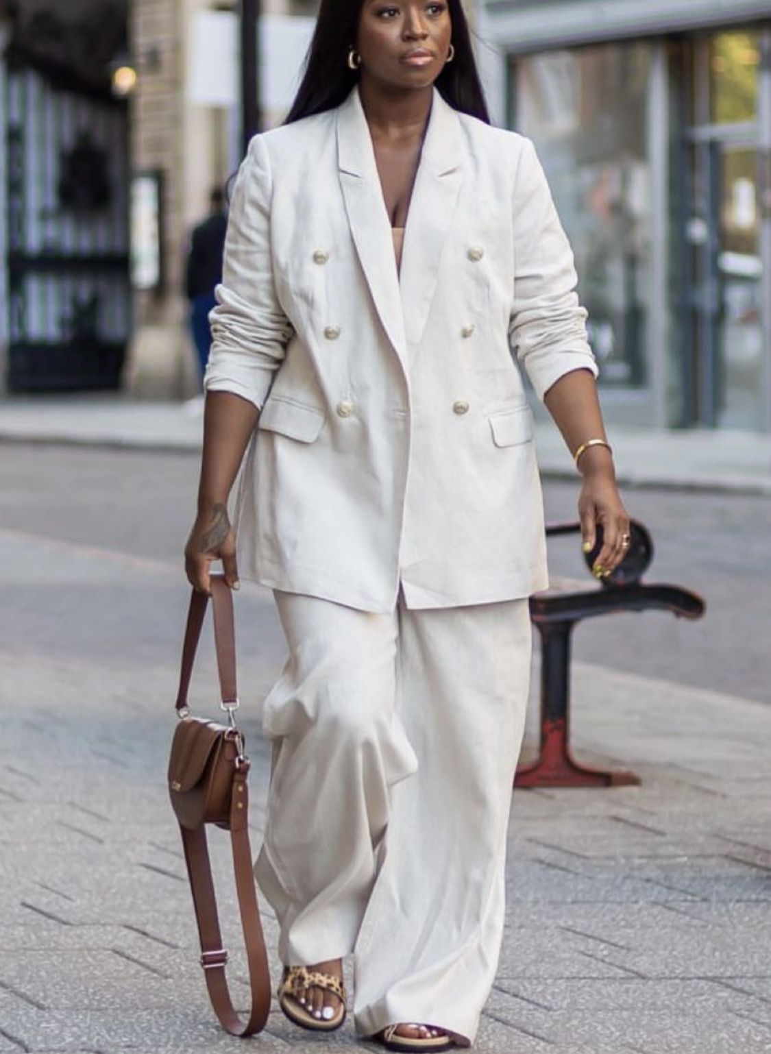 A picture showing a simple way to style your workwear
