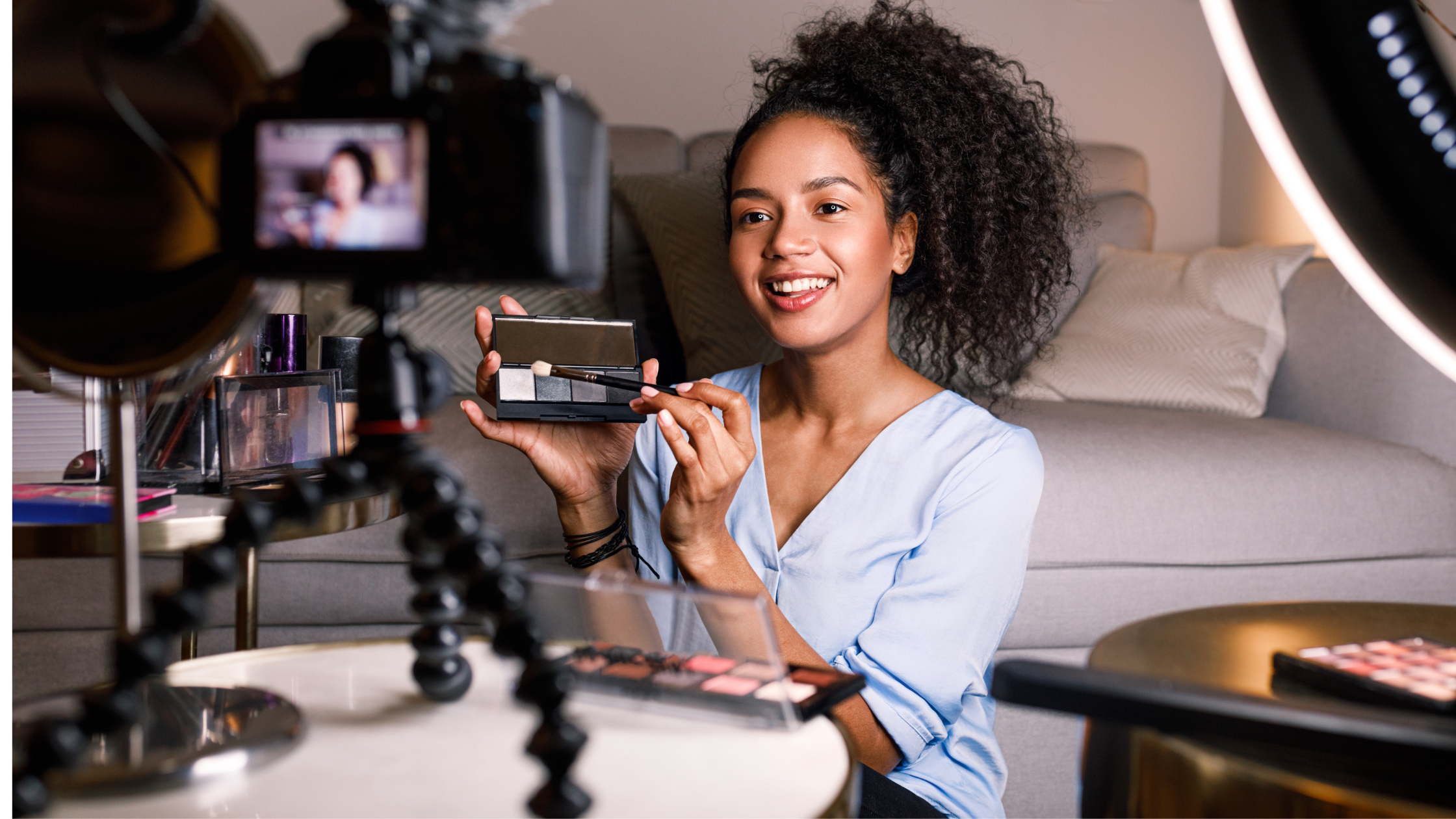 A picture showing how some influencers can stage things.
