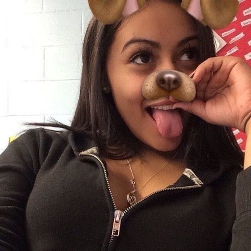 Viral Nostalgia in 2026: Why 2016 Aesthetics Have Come to Define Social Media