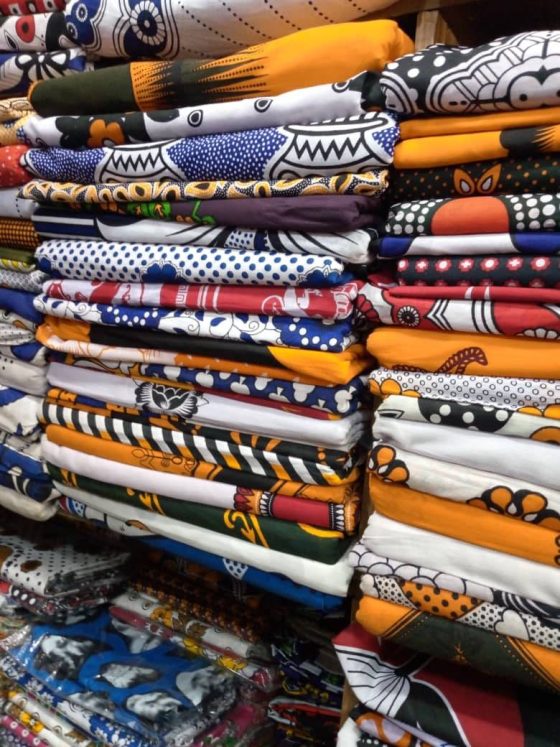 Kanga Chronicles: The Living Language of East Africa’s Most Iconic Fabric