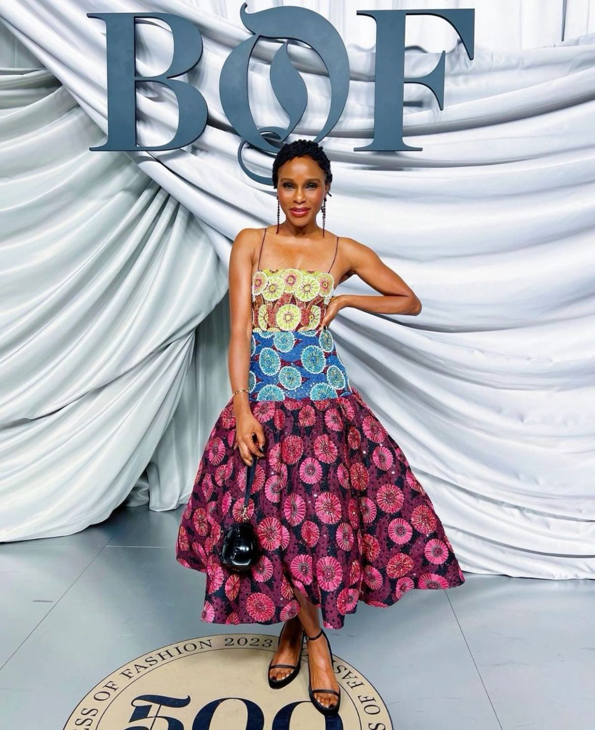 Women’s Heritage Workwear: The Social Contract of the Thread