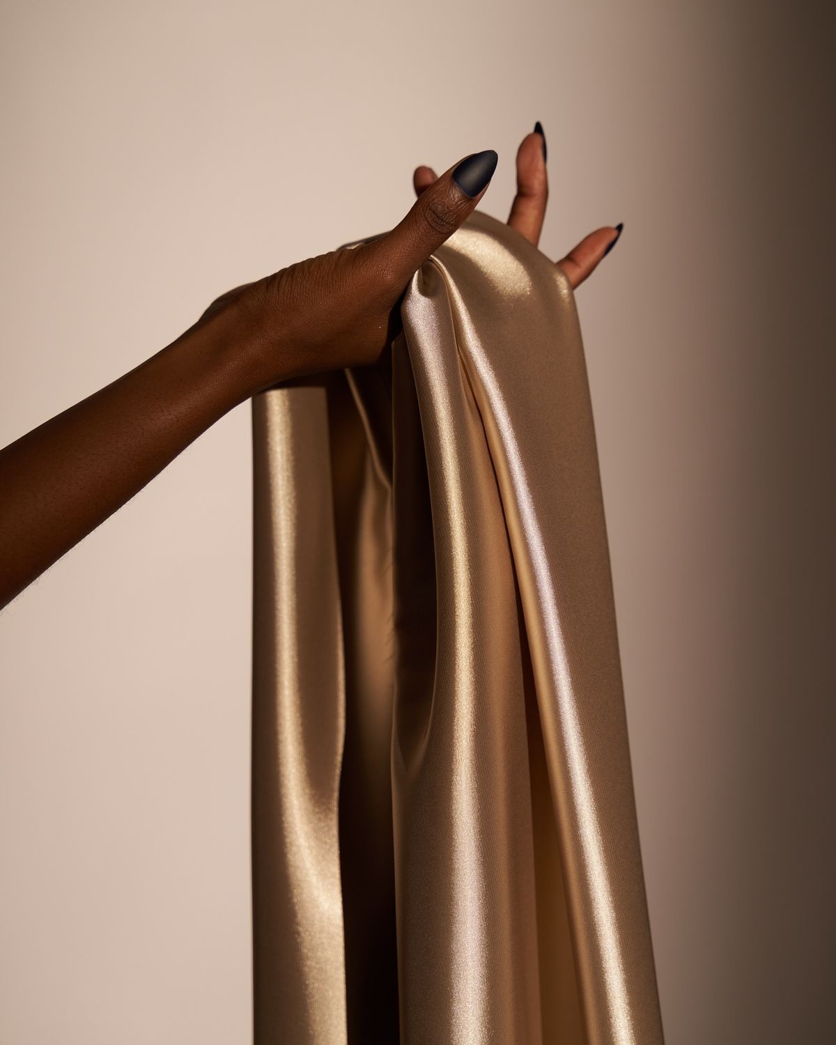 Omiren Styles takes an inclusive and sustainable approach to women's style.