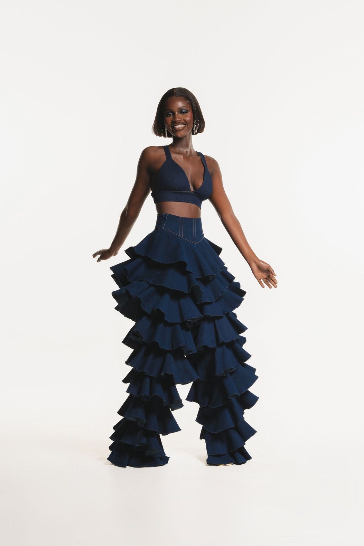 The 5-Piece Capsule Wardrobe: Building Style Around Archetypes, Not Trends