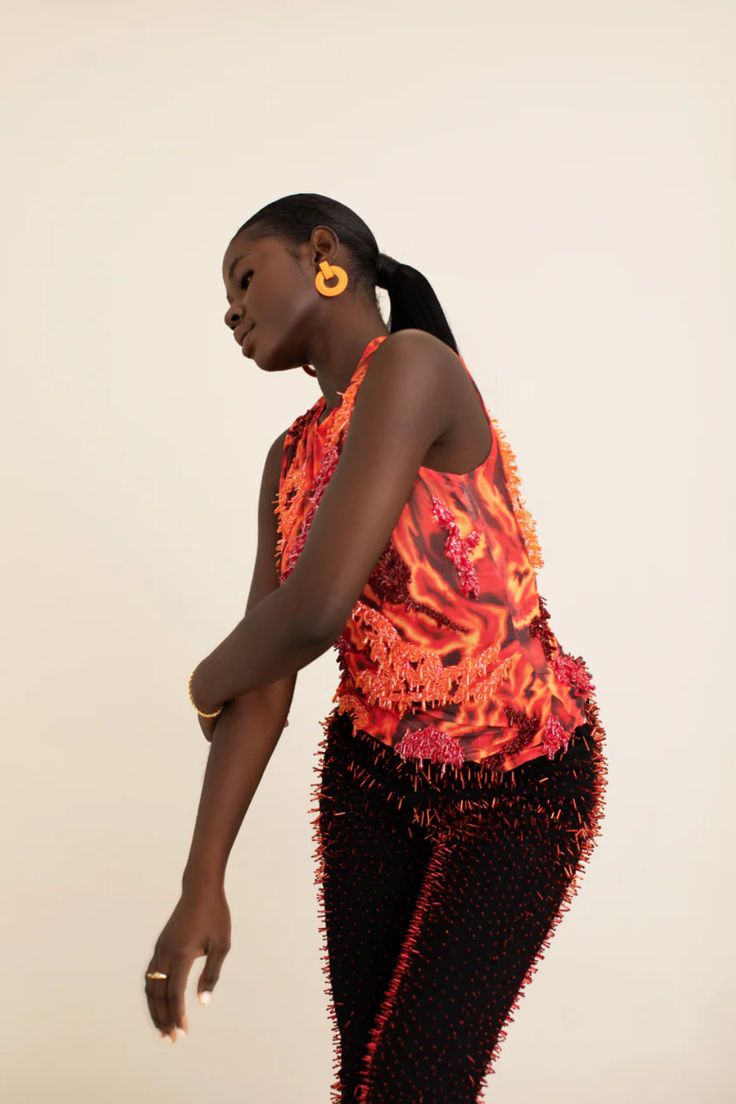 A beautiful, eye-catching piece by Onalaja.