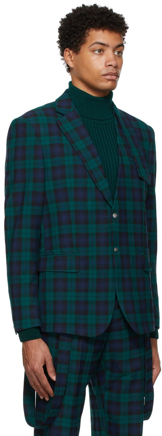 A classic suit style from Thebe Magugu