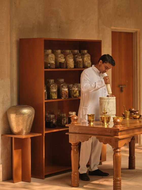 Your Bathroom Cabinet Is Political: How Ayurveda Quietly Rewrote the Script of Modern Beauty