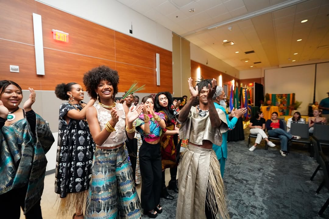 A picture showing how African fabrics have evolved.