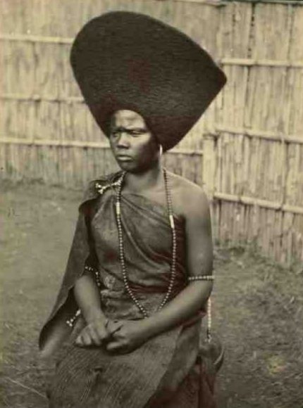 Trade, Cotton, and the Politics of Jimma Oromo Women's Dress Under Abba Jifar II