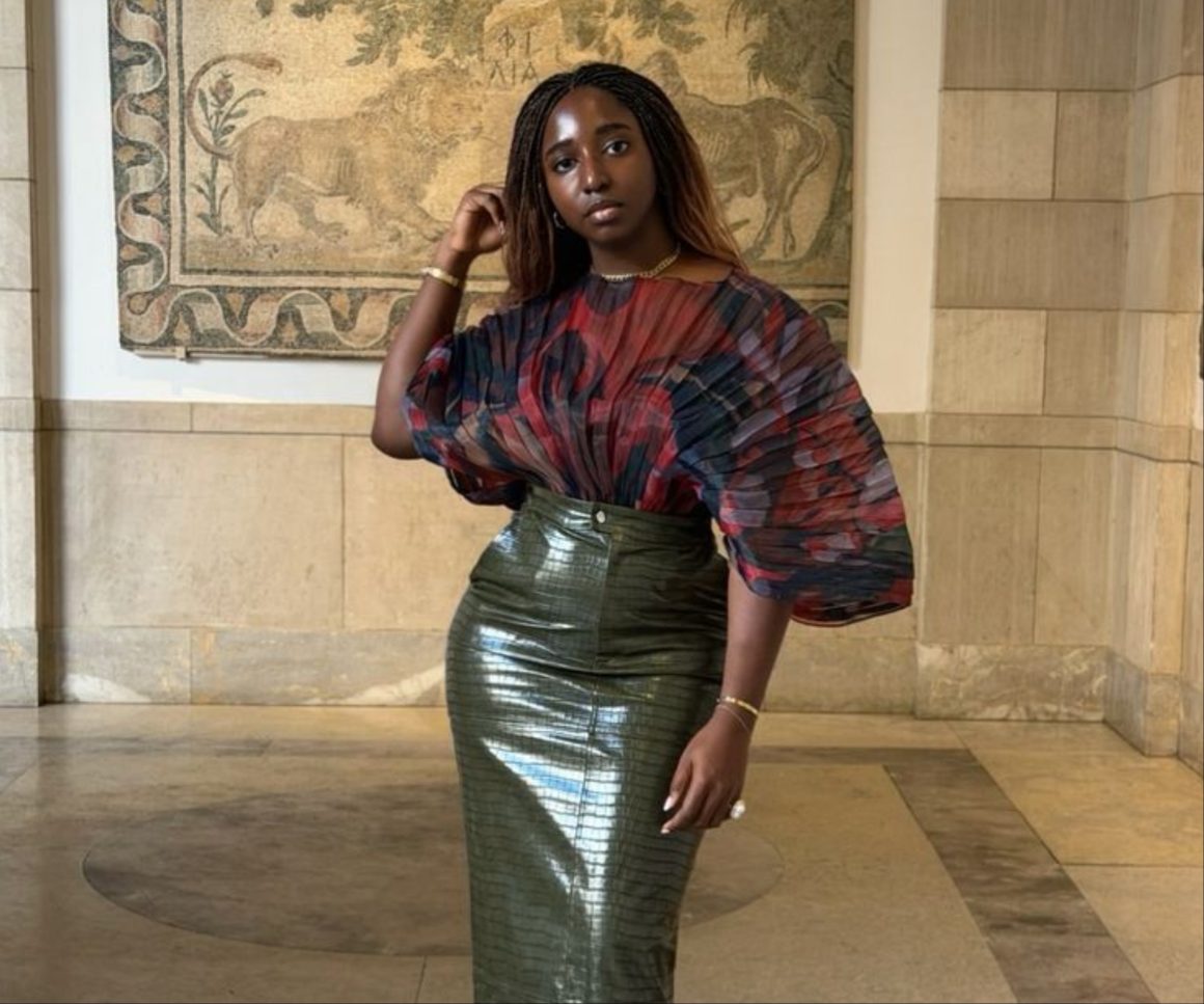 The Uniform as Symbol: Why Powerful Women Are Returning to Signature Dressing