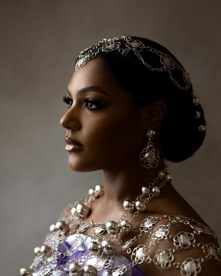 The Kingdom Behind the Cloth