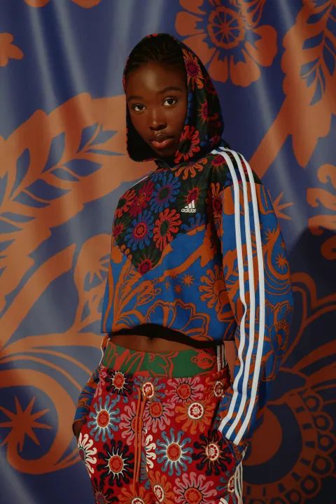 Why Global Fashion Markets Reward Simplified Cultural Aesthetics