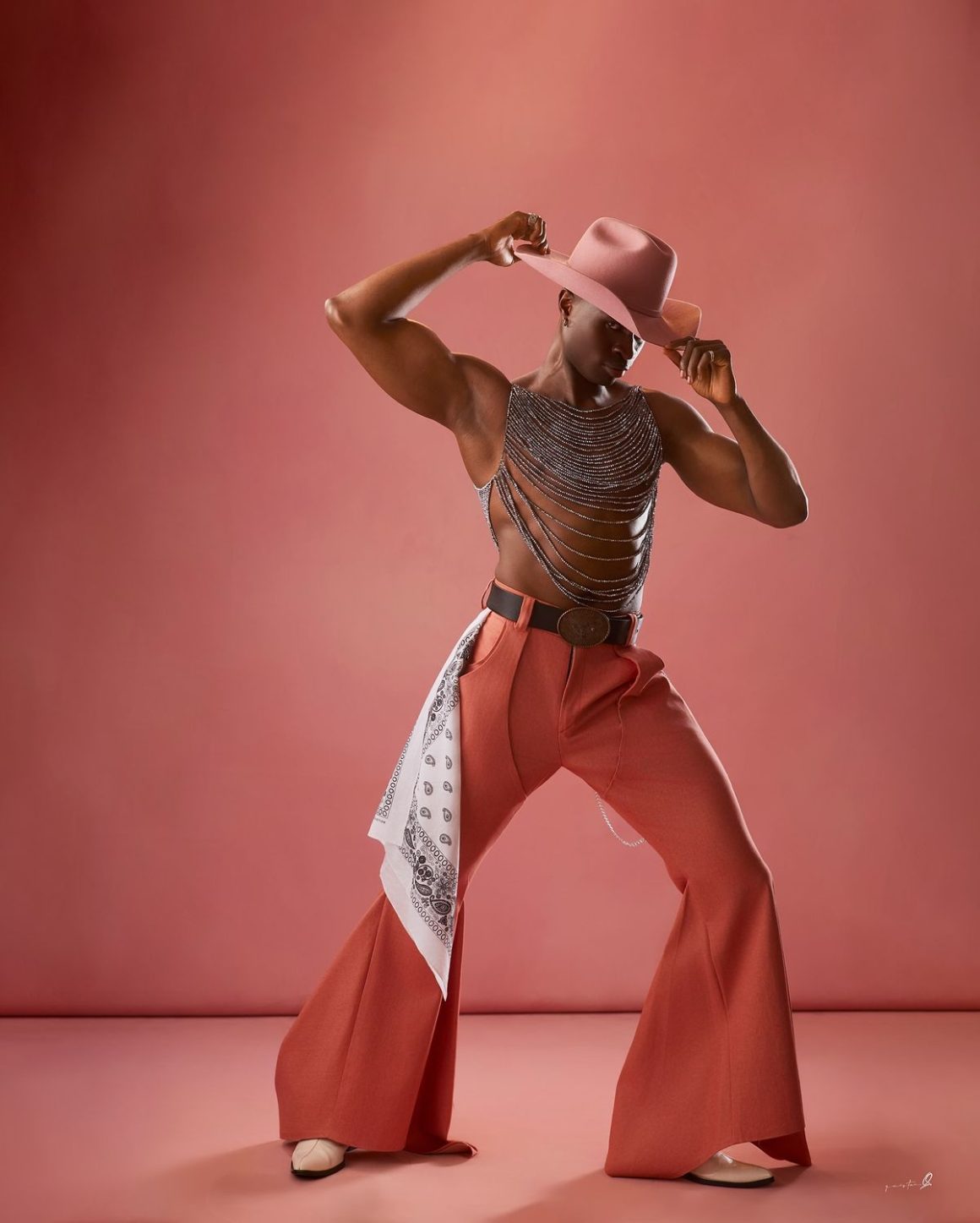 Why Style Choice Is About How the Body Is Seen, Shaped, and Understood