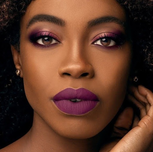 How to Apply Bold Lip Colour on Deep Skin