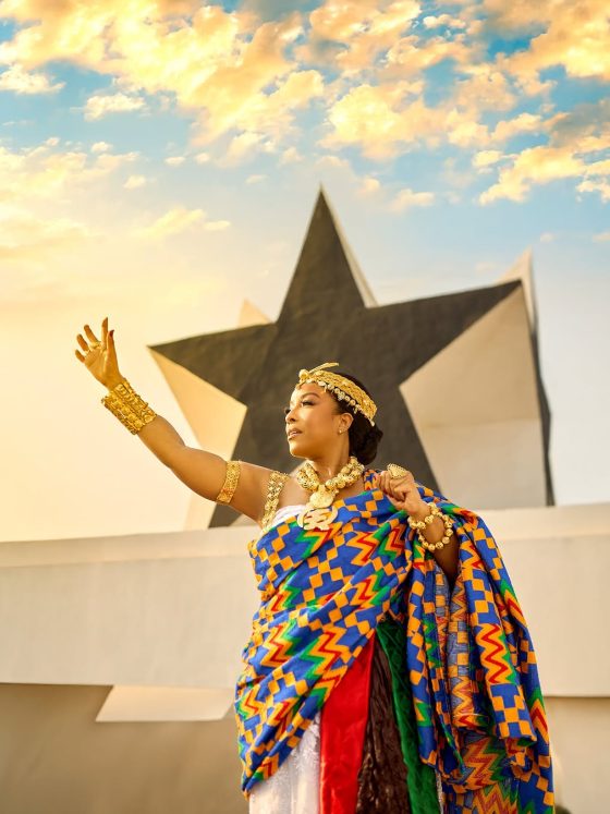 Ghanaian Highlife and the Origins of Afrocentric Formal Dress