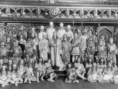 Sande Society Dress: The Architecture of the Sowei Costume
