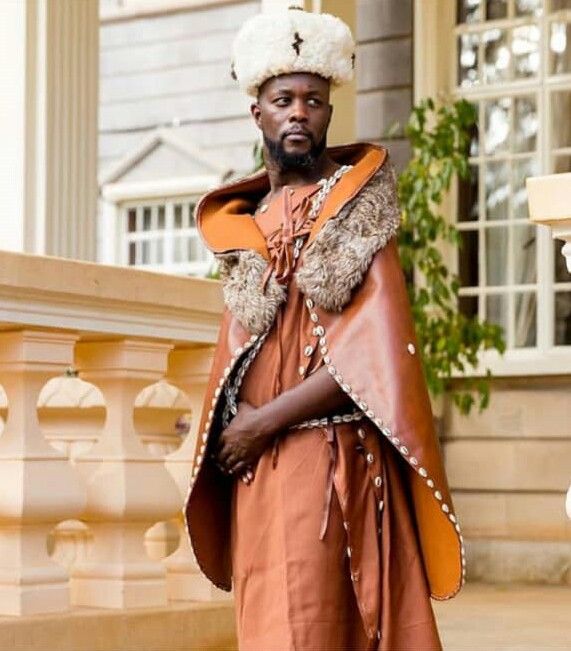 Kanzu, Complet, and the Formal Vocabulary of Kenyan Men’s Dress