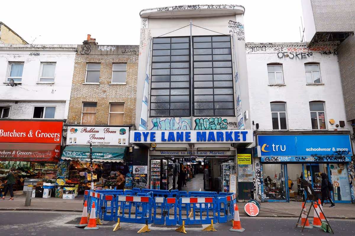 An image showing Rye Lane market in Peckham; one of the African fashion hubs in the UK
