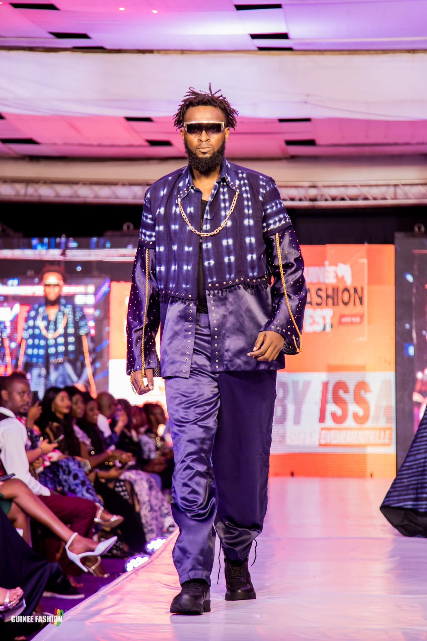 Street Fashion in Conakry: Youth Expression and Urban Identity