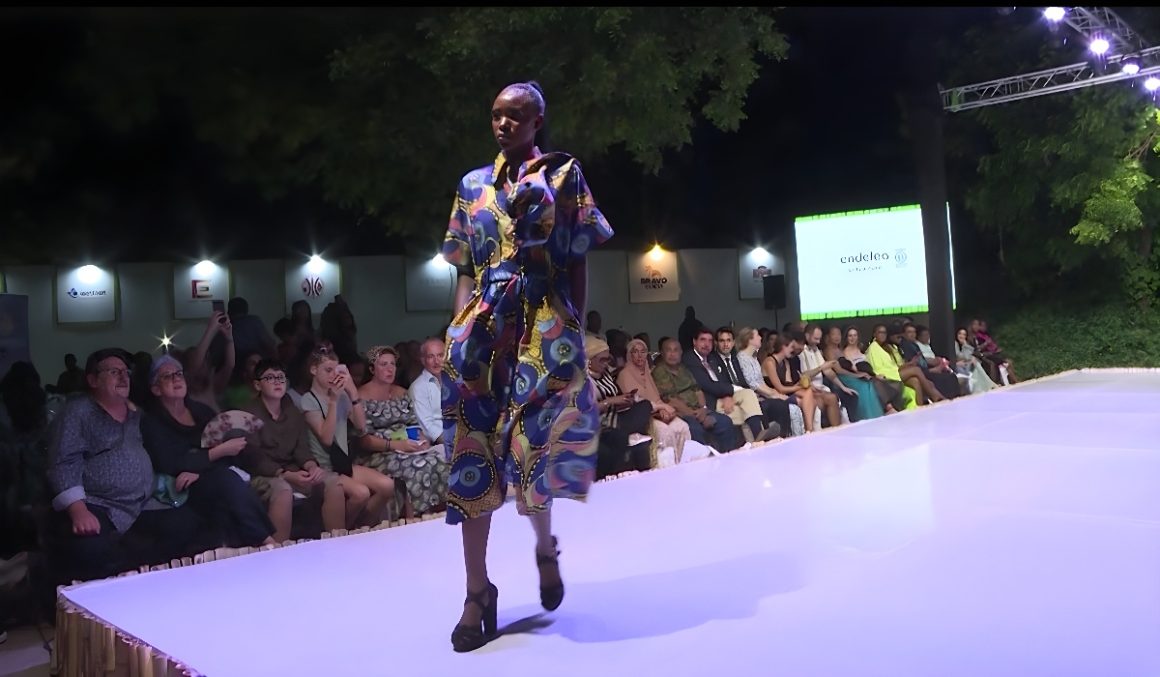 The Swahili Coast’s Influence on Kenyan Design: Kanga, Kikoi, and the Fabric of an Ocean Civilisation