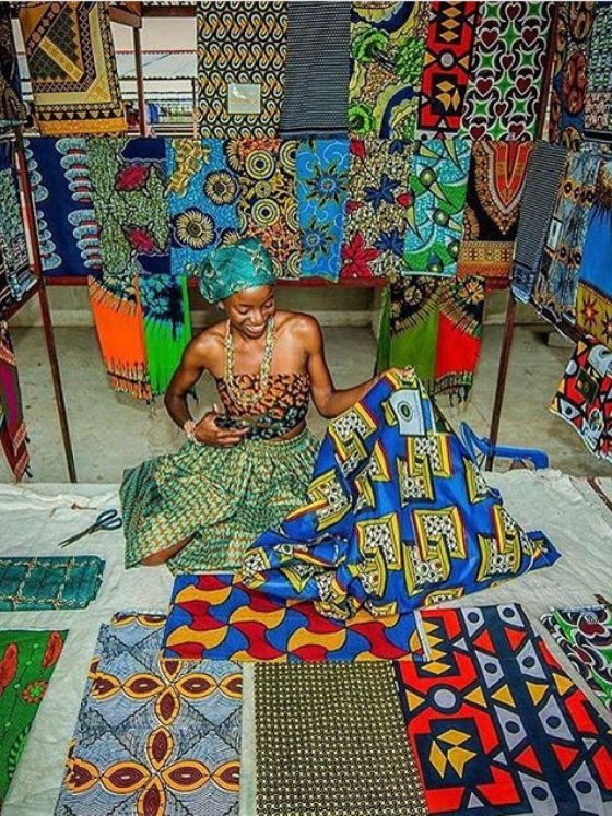 How African Designers Should Compare Fabric Suppliers Before Placing an Order