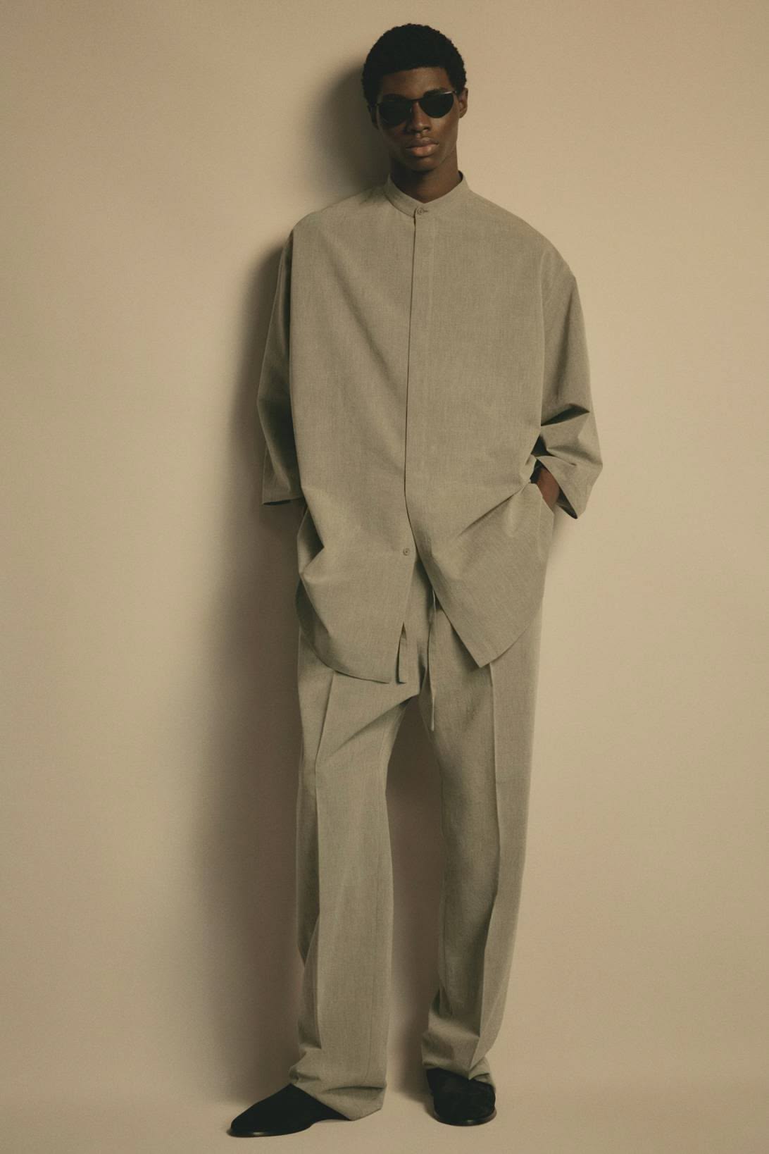 A Garment Shaped by Trade, Faith, and Adaptation