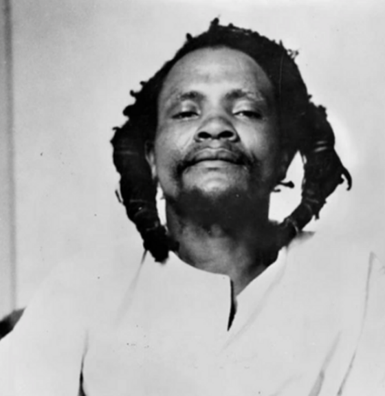 Dedan Kimathi's Mau Mau-Era Dress and Kenya's Visual Memory of Anti-Colonial Resistance