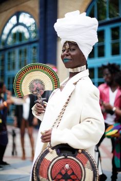 Below the Runway: The Street Style Layer That Was Always There First