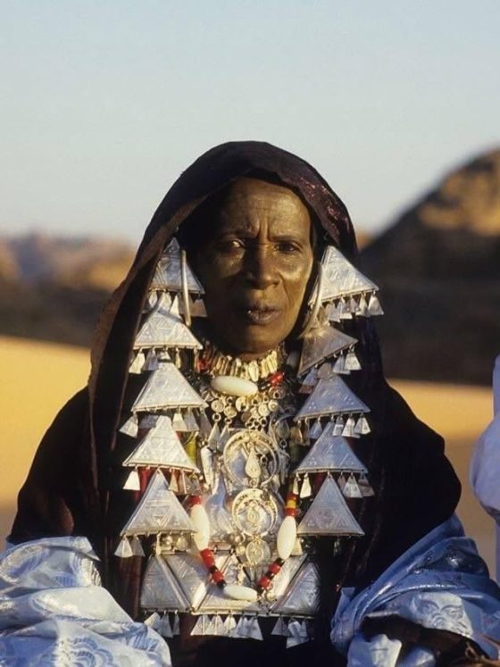 Libyan Amazigh and Tuareg Ceremonial Dress in the Nafusa Mountains: What Is Actually Documented