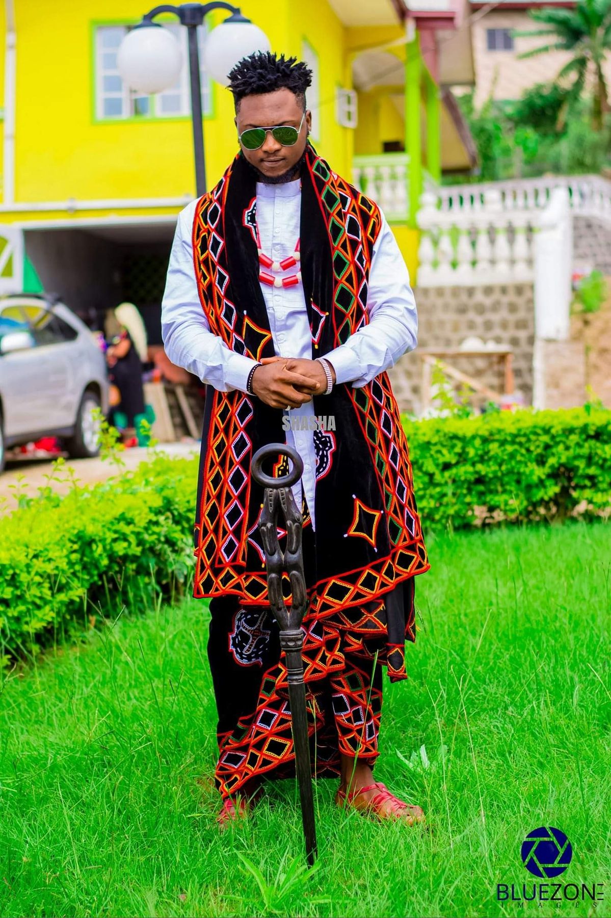 Cameroonian Toghu Menswear: The Authority Encoded in Velvet and Stitch