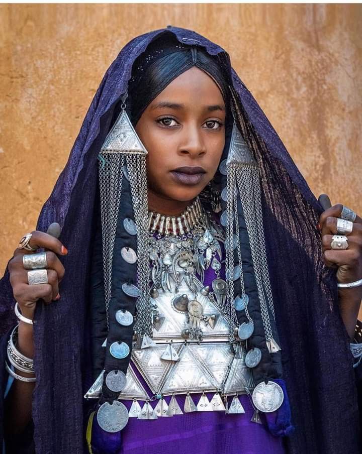 Tuareg Dress: Distinct From, but Related to, Libya's Amazigh Tradition
