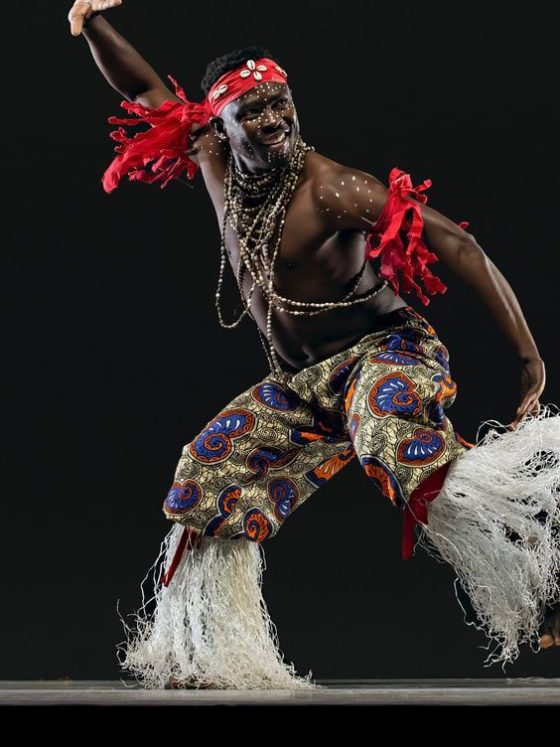 Panama’s Congo Men’s Costume Tradition: Inside-Out Clothing and the Fashion of Resistance