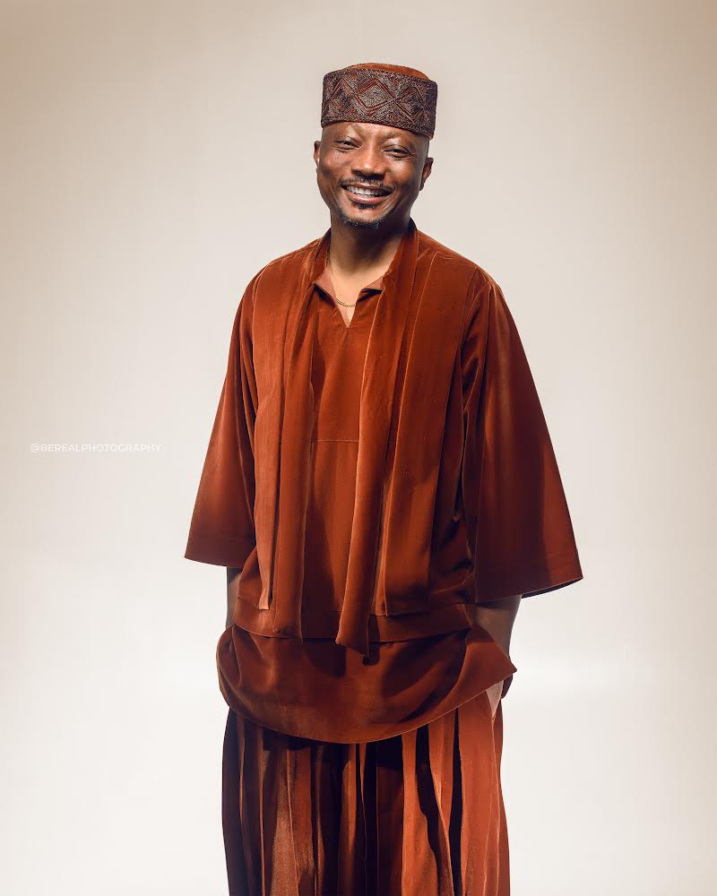 From Tailoring Service to Fashion Group