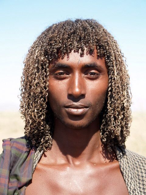 The Social Classes and the Hair