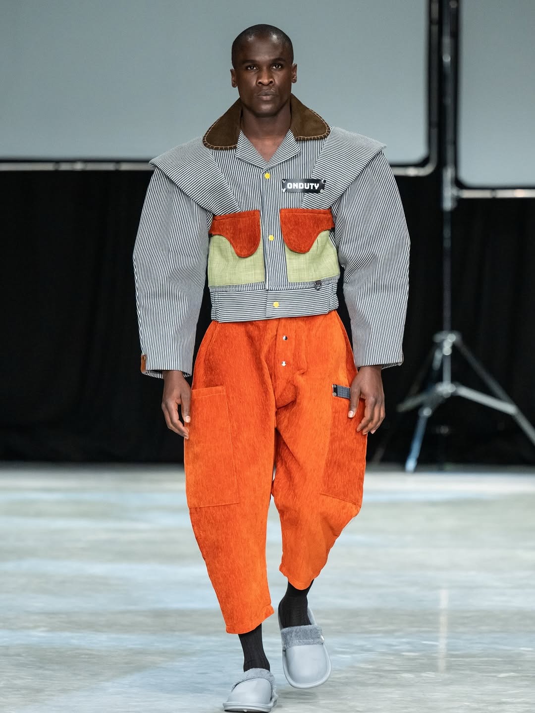 The Back of the Look: What a Front-Facing Runway Photograph Leaves Out
