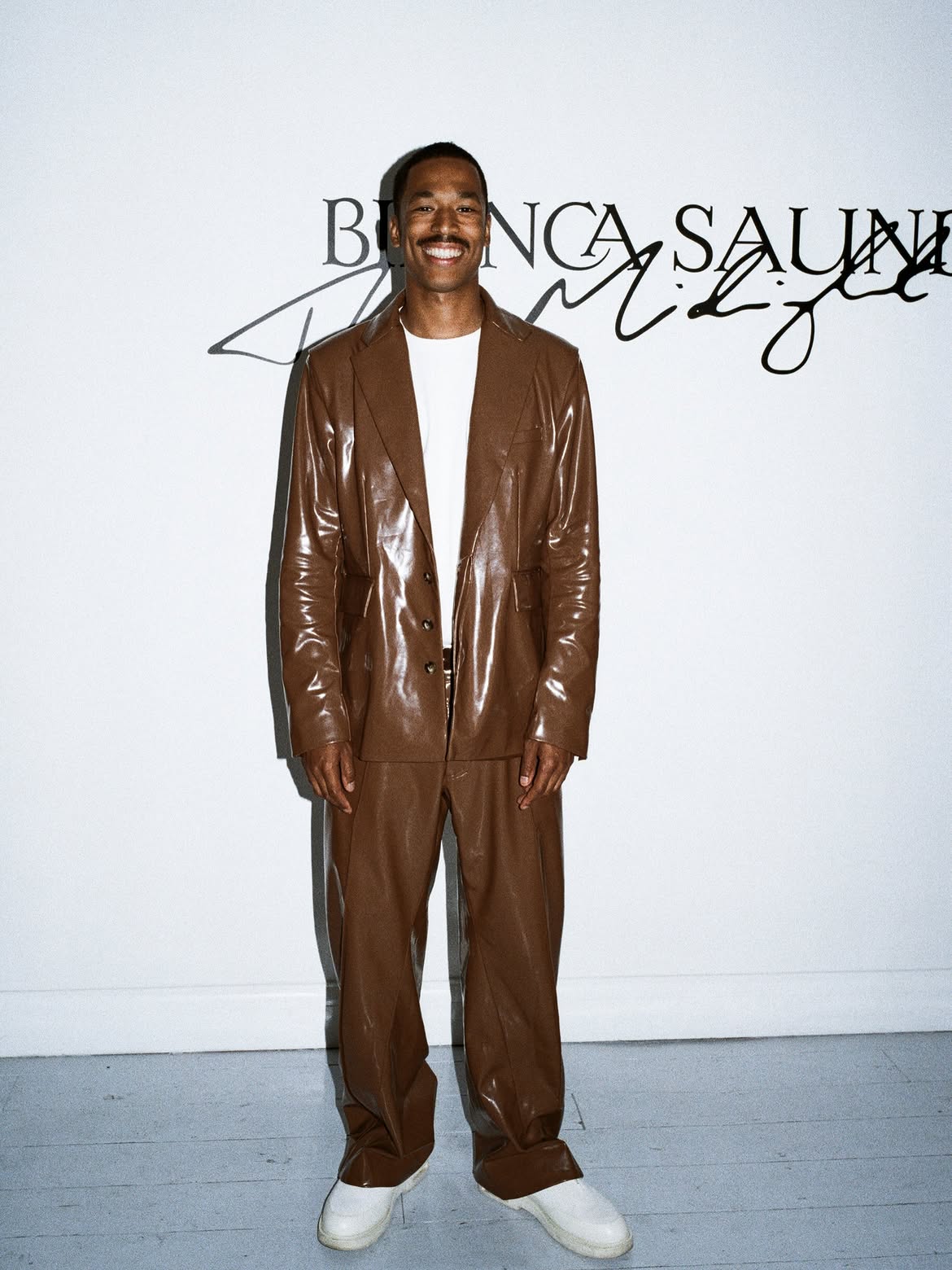 Tailoring and Shirts: A Boundary Under Pressure