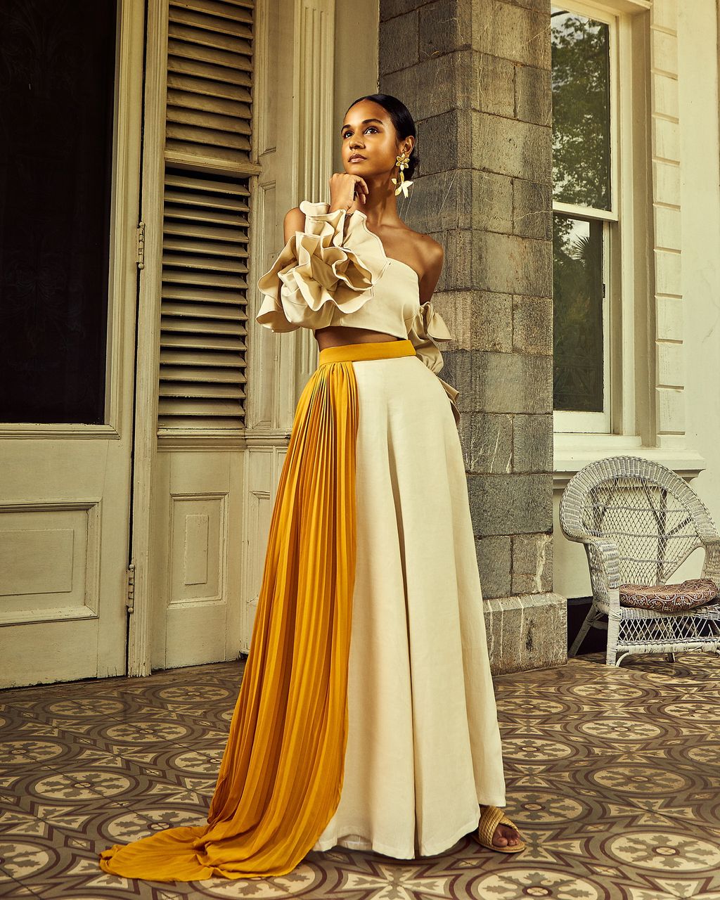 Anvaya: length before definition